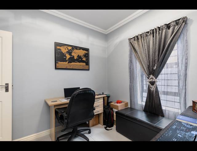 3 BEDROOM FREESTANDING FOR SALE IN PARKLANDS